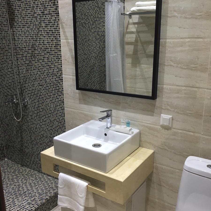Orynbor Boutique Hotel Astana Extérieur photo